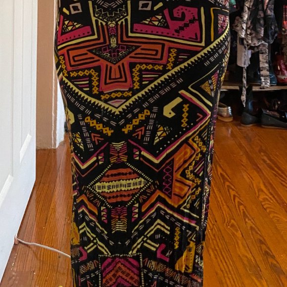 High-Neck, Sleaveless Maxi Dress Size 2 - Picture 4 of 5